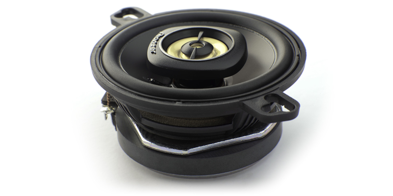 /StaticFiles/PUSA/Car_Electronics/Product Images/Subwoofers/TS-WX1210AH/TS-A879_low-angle.jpg
